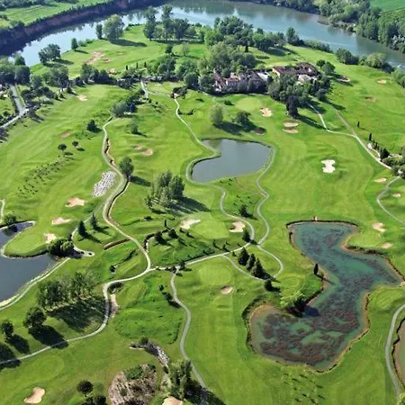 Апартаменты Domaine Du Castelgreen Rivieres (Tarn)